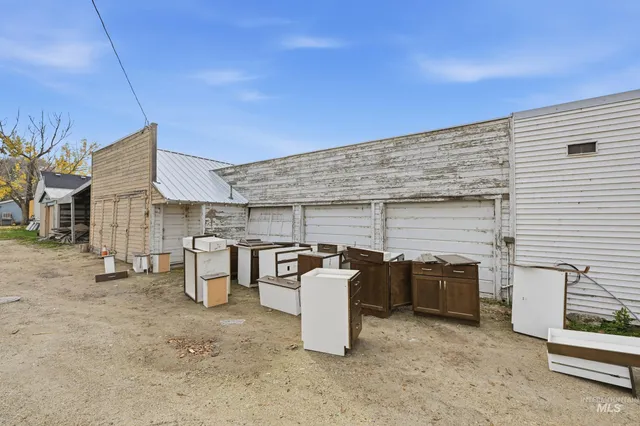 $240,000 | 106 North 5th Street, Parma, ID 83660