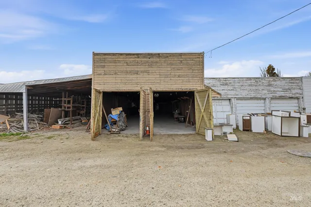 $240,000 | 106 North 5th Street, Parma, ID 83660