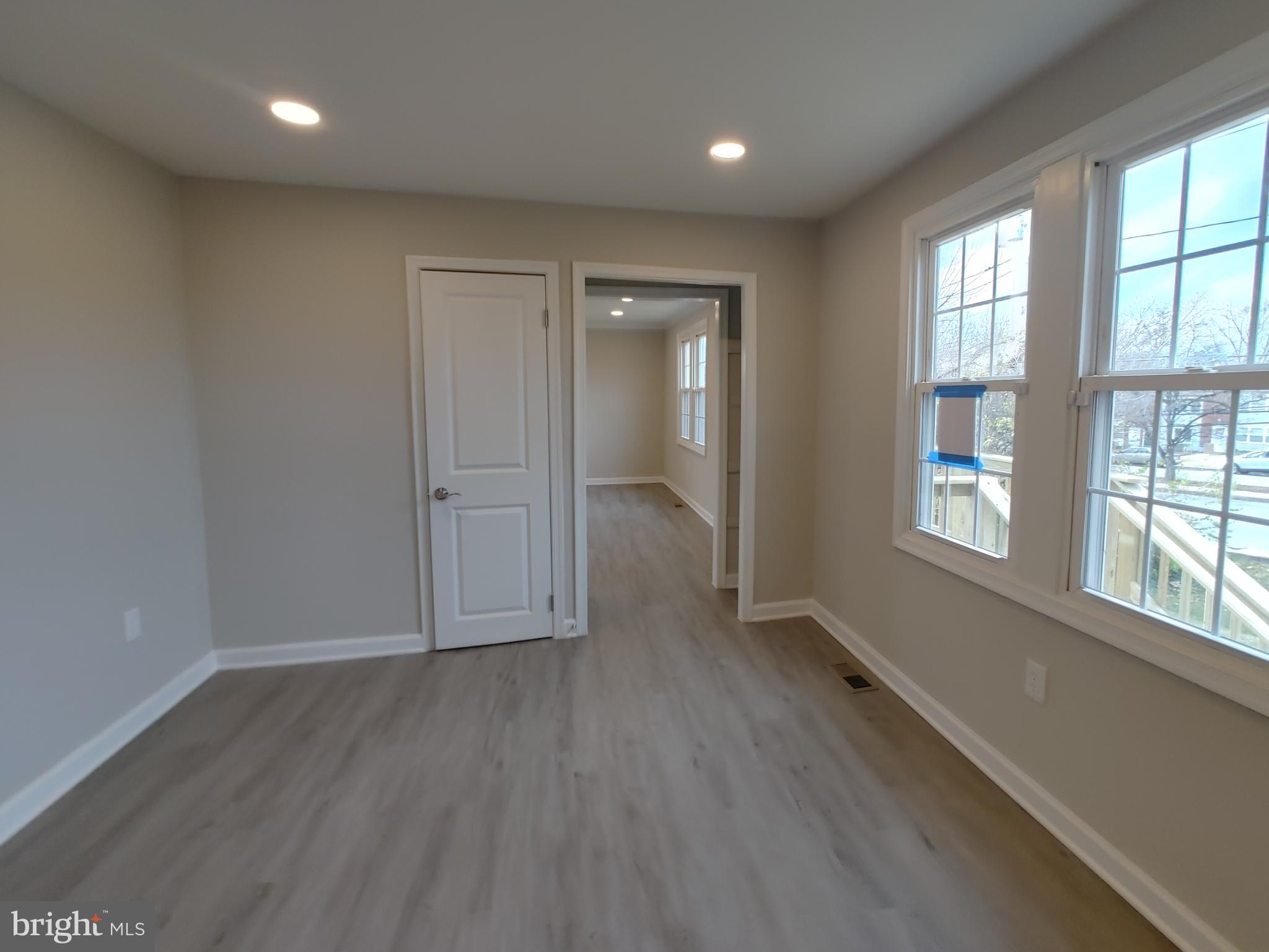 4427 Annapolis Road Halethorpe, MD 21227 - Photo 18 of 39 Interior