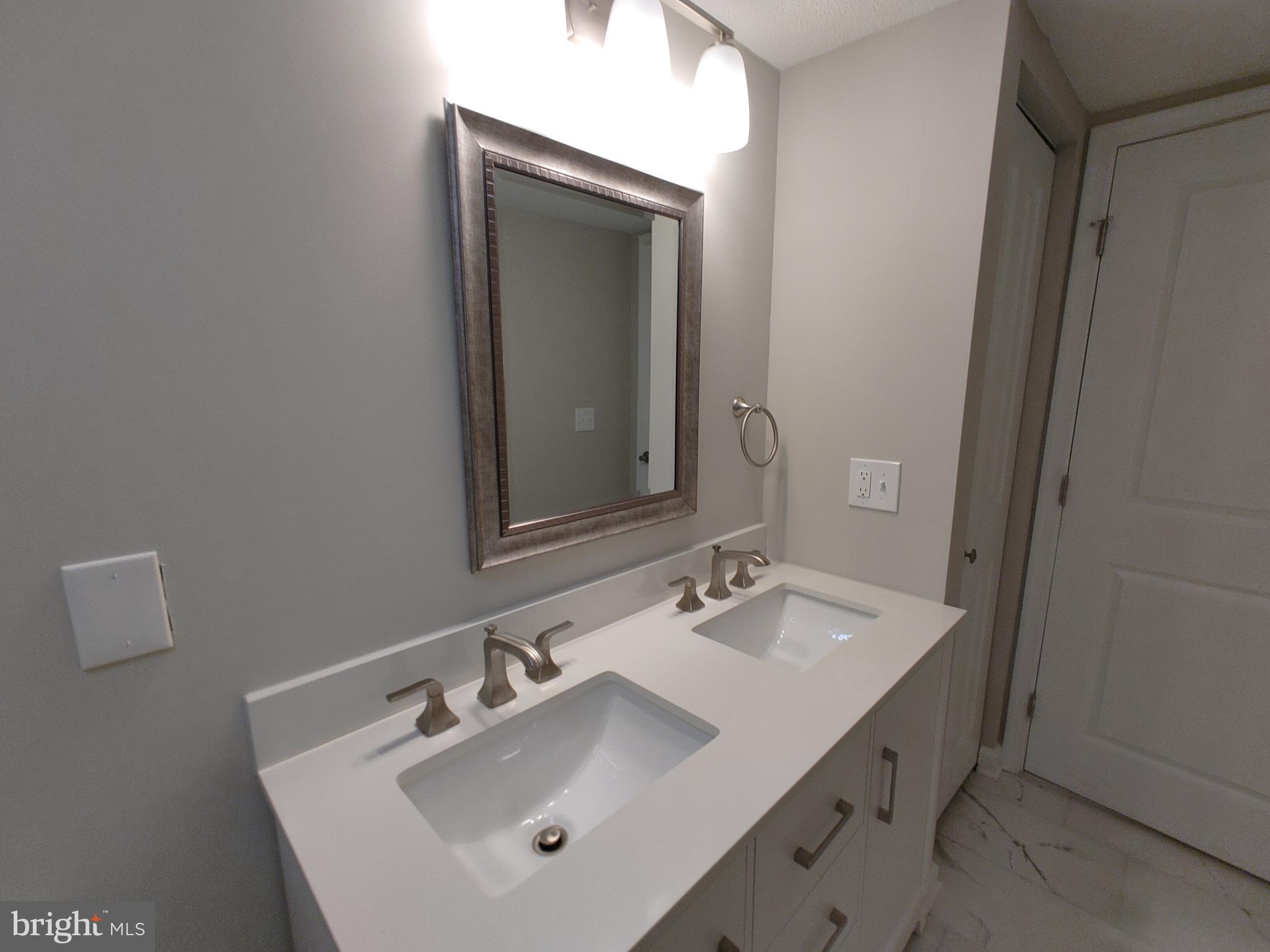 4427 Annapolis Road Halethorpe, MD 21227 - Photo 26 of 39 Interior