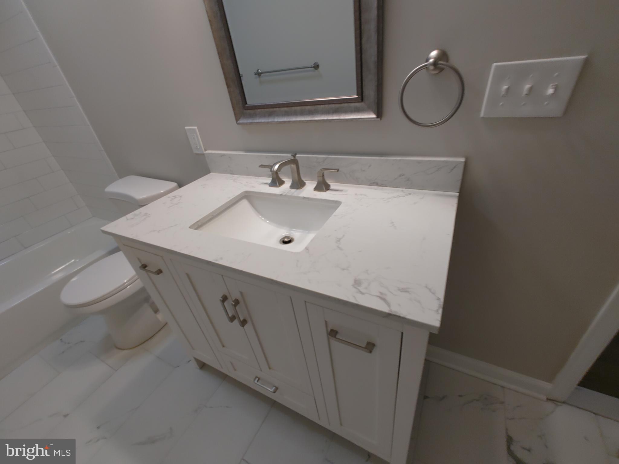 4427 Annapolis Road Halethorpe, MD 21227 - Photo 31 of 39 Interior