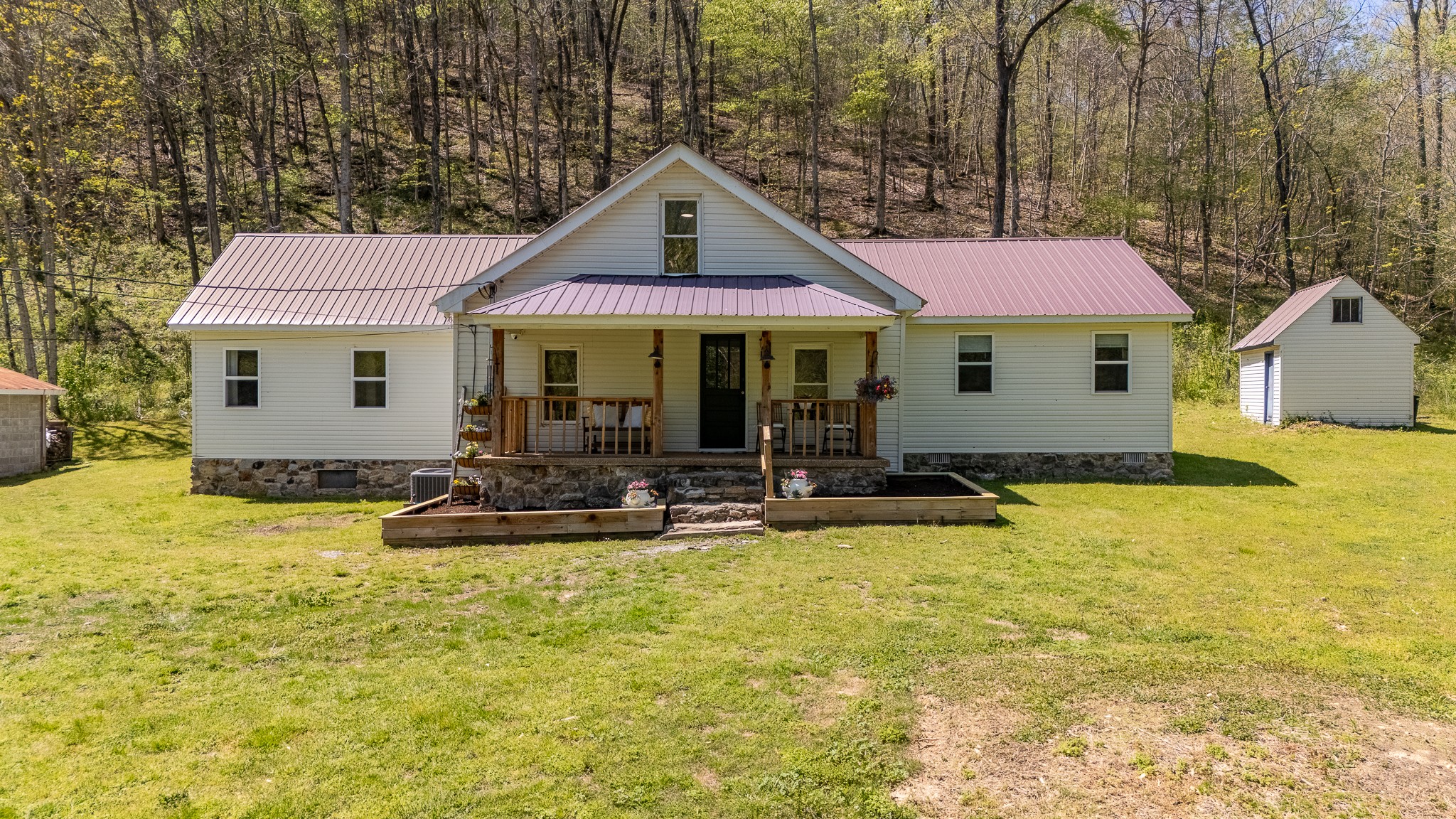 491 Long Branch Road Lawrenceburg, TN 38464 - Photo 5 of 55