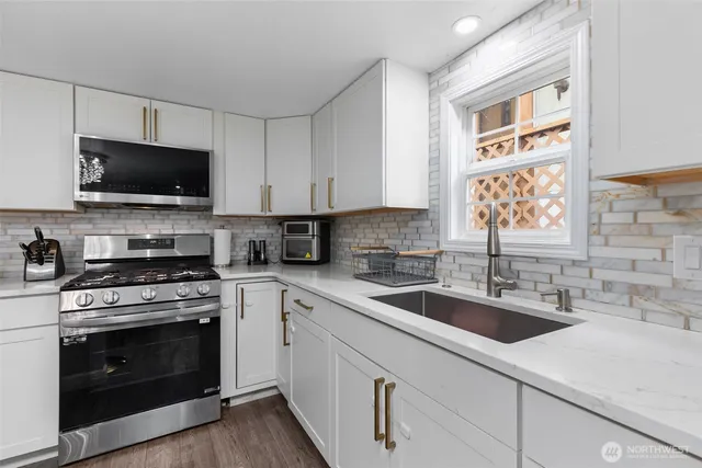 $98,500 | 23708 Locust Way, Unit 23, Bothell, WA 98021