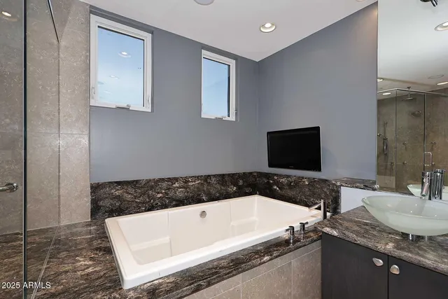 $5,500 | 18258 North 15th Place, Phoenix, AZ 85022