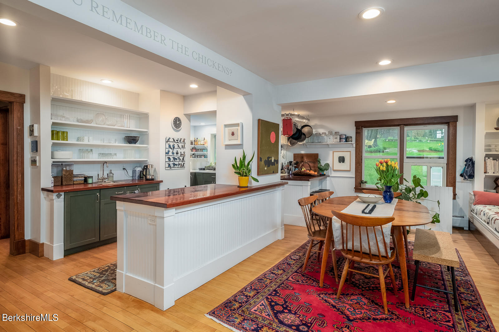 560 North Hoosac Road Williamstown, MA 01267 - Photo 4 of 39 Dining, kitchen