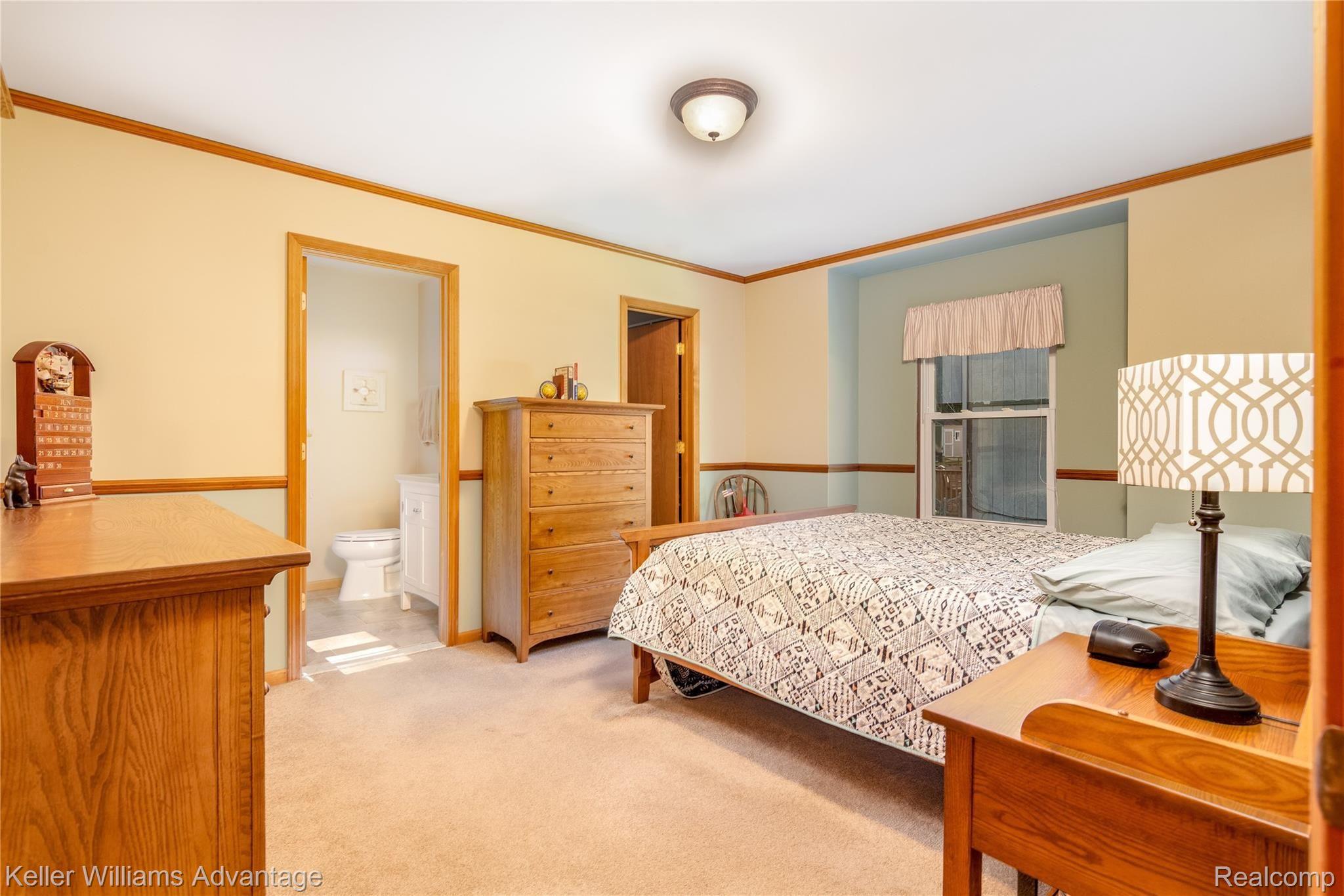 3161 Smugglers Ridge Walled Lake, MI 48390 - Photo 11 of 26 Master
