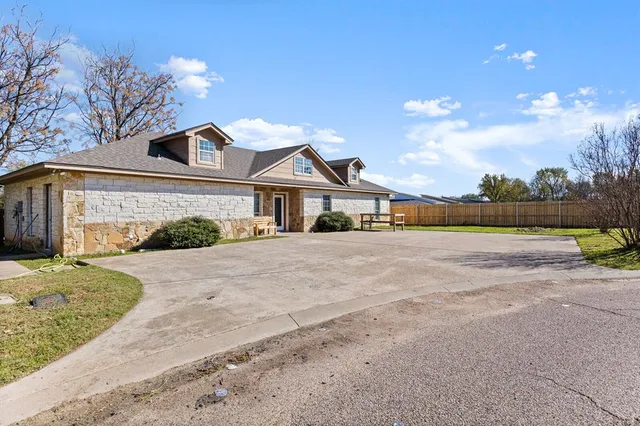 $425,000 | 108 Overture Court, Waco, TX 76706