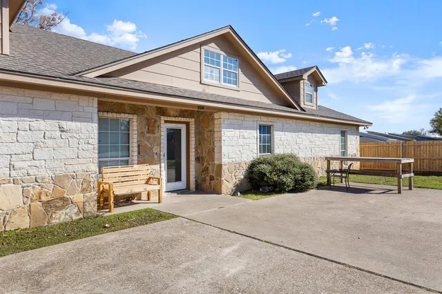 $425,000 | 108 Overture Court, Waco, TX 76706