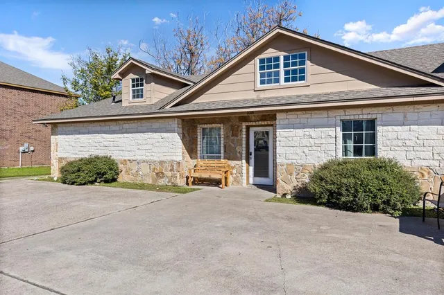 $425,000 | 108 Overture Court, Waco, TX 76706