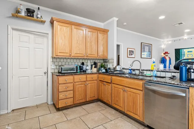 $425,000 | 108 Overture Court, Waco, TX 76706