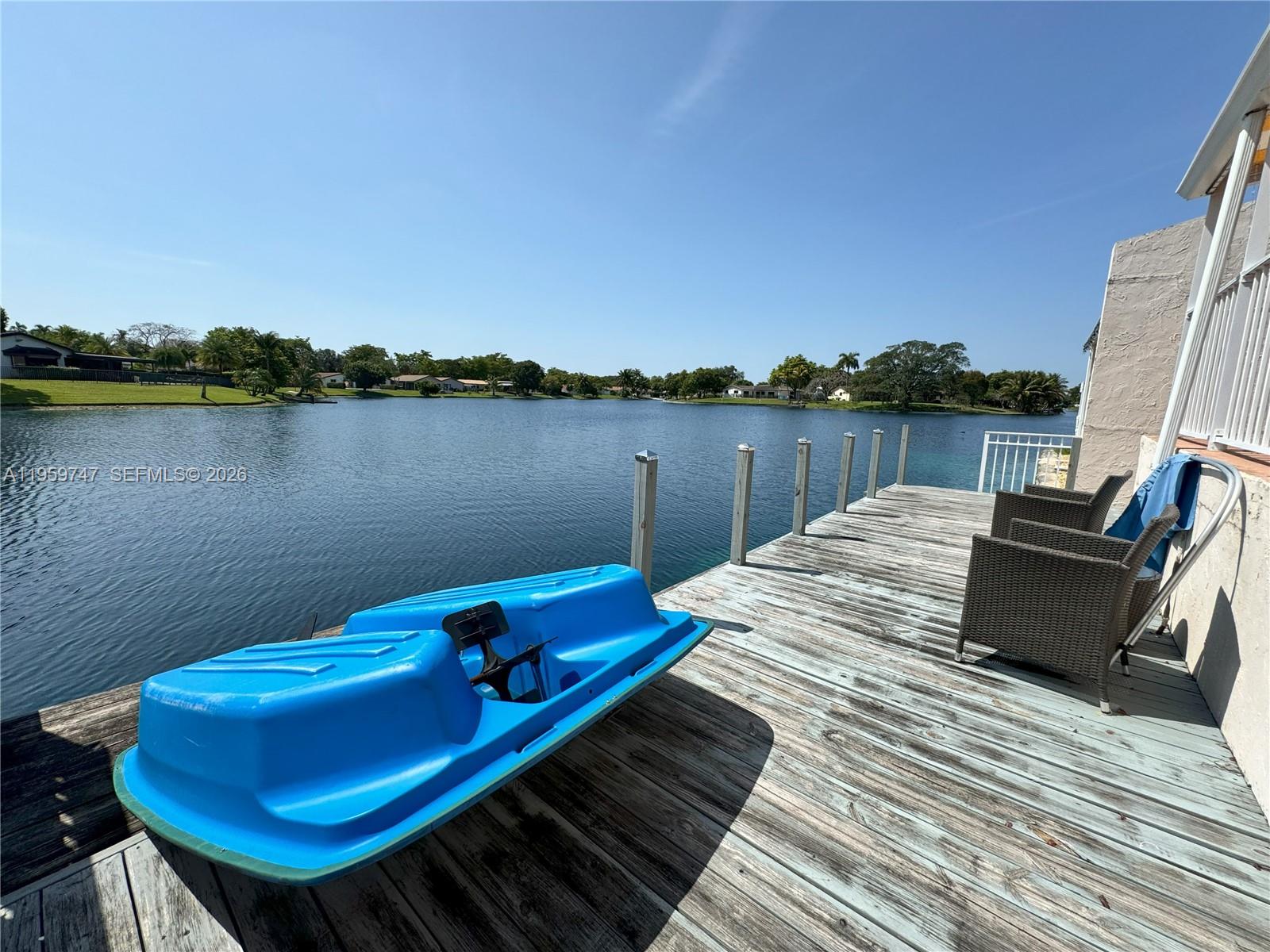 7002 Holly Road Miami Lakes, FL 33014 - Photo 23 of 36