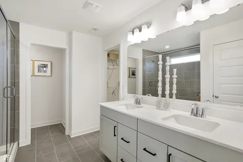 $795,875 | 2409 Red Squirrel Way, Zionsville, IN 46077