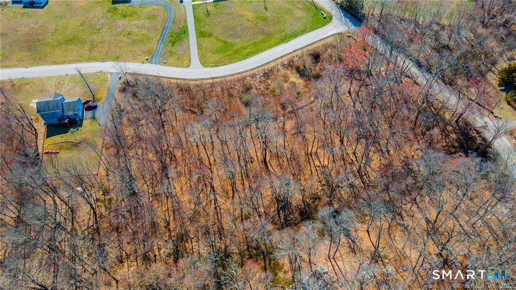 2 Fawns Meadow Road Oakdale, CT 06370 - Photo 3 of 6