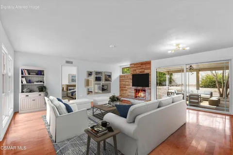 $839,000 | 17247 Donmetz Street, Granada Hills, CA 91344