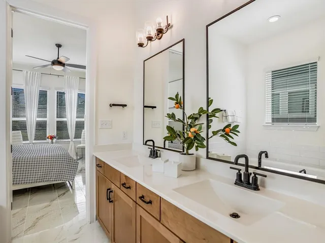 $3,250 | 889 Hazy Hills Loop, Dripping Springs, TX 78620