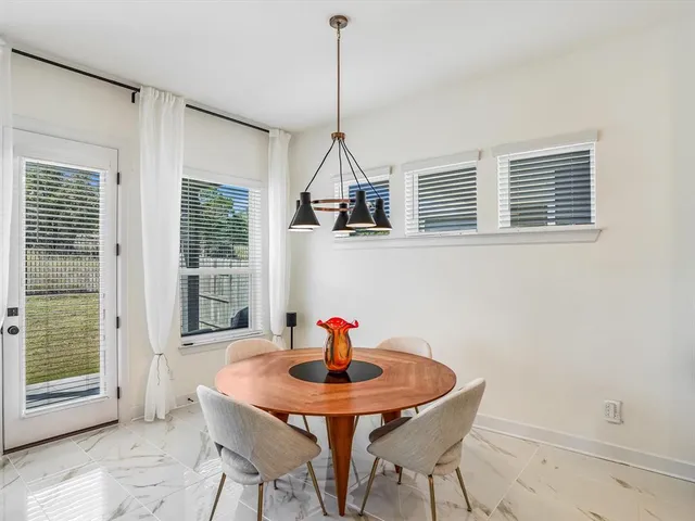 $3,250 | 889 Hazy Hills Loop, Dripping Springs, TX 78620