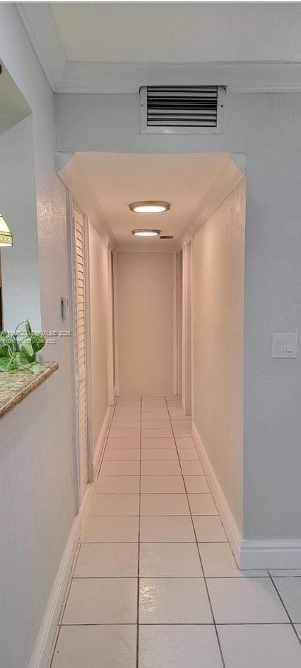 10835 Southwest 41st Terrace Miami, FL 33165 - Photo 11 of 28