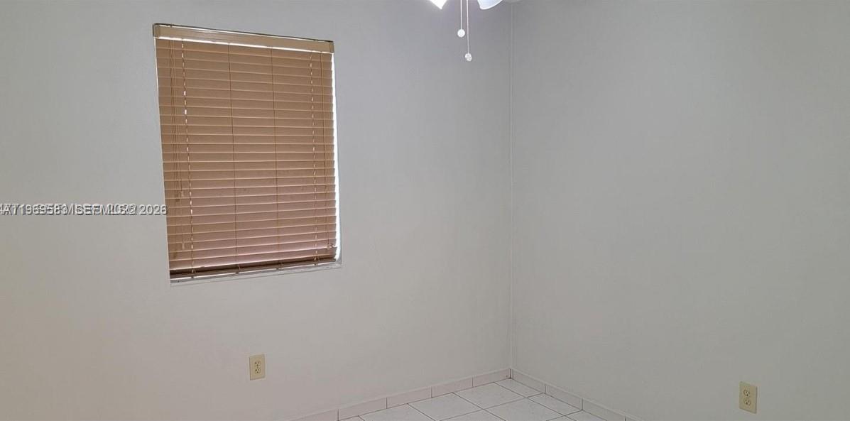 10835 Southwest 41st Terrace Miami, FL 33165 - Photo 16 of 28