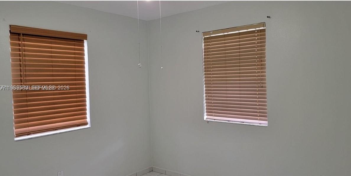 10835 Southwest 41st Terrace Miami, FL 33165 - Photo 17 of 28