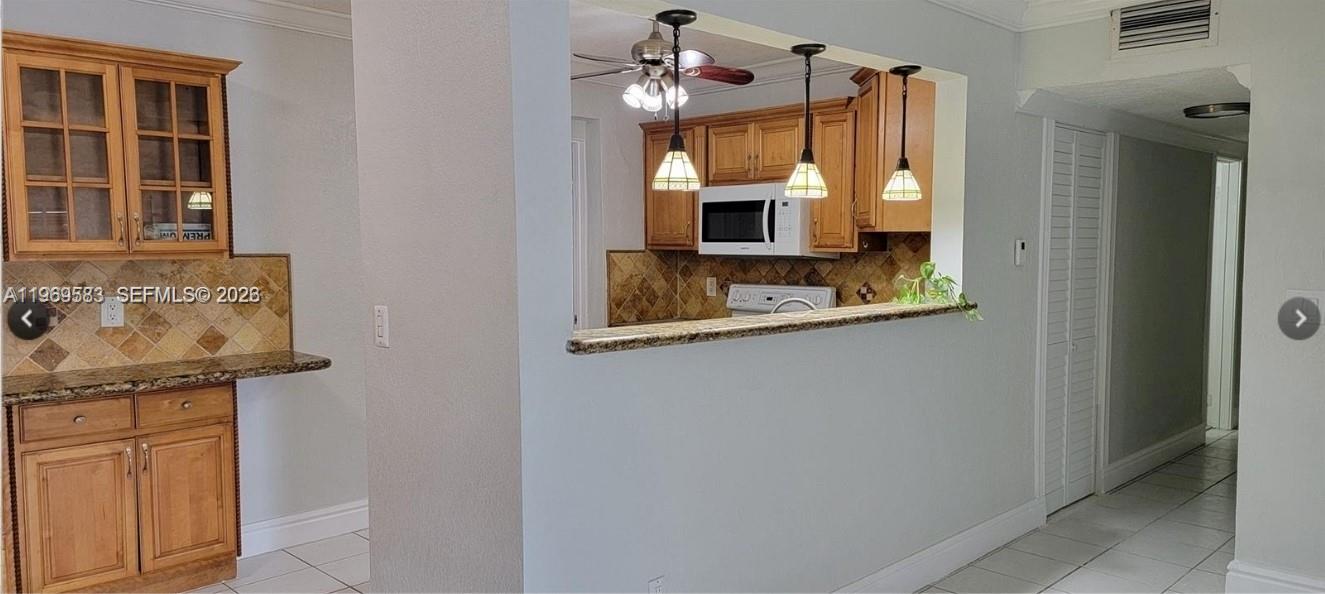 10835 Southwest 41st Terrace Miami, FL 33165 - Photo 2 of 28