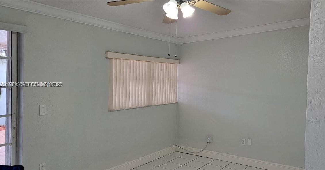 10835 Southwest 41st Terrace Miami, FL 33165 - Photo 23 of 28