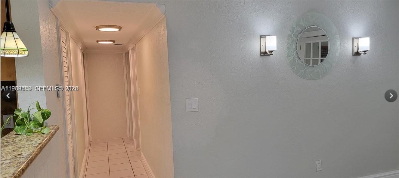 10835 Southwest 41st Terrace Miami, FL 33165 - Photo 10 of 28