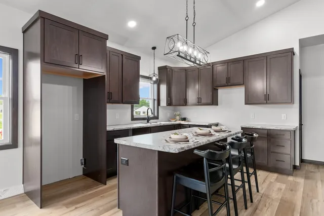 $720,000 | 3453 Veanna Boulevard, Oshkosh, WI 54904