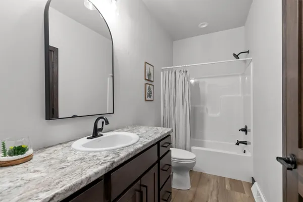 $720,000 | 3453 Veanna Boulevard, Oshkosh, WI 54904