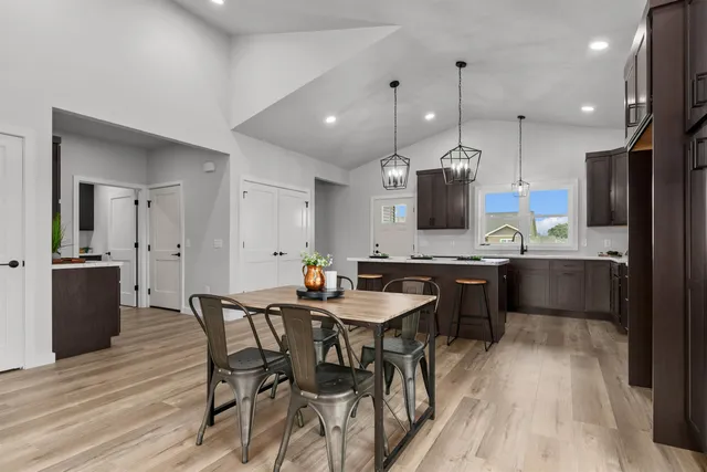 $720,000 | 3453 Veanna Boulevard, Oshkosh, WI 54904