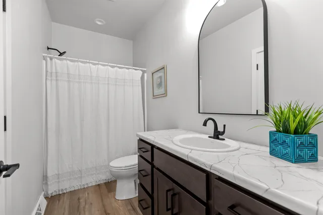 $720,000 | 3453 Veanna Boulevard, Oshkosh, WI 54904