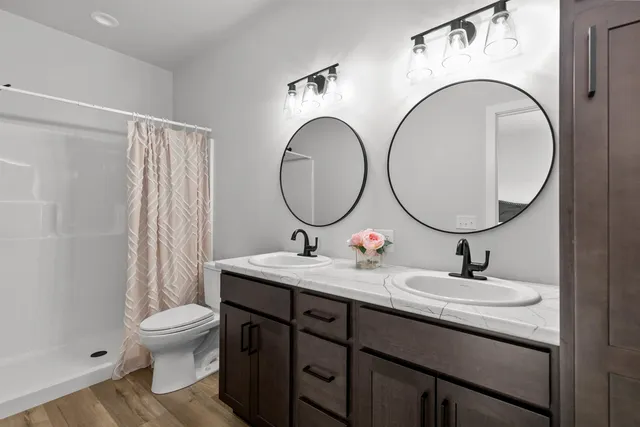 $720,000 | 3453 Veanna Boulevard, Oshkosh, WI 54904