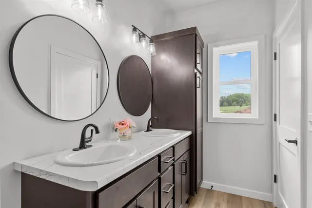 $720,000 | 3453 Veanna Boulevard, Oshkosh, WI 54904