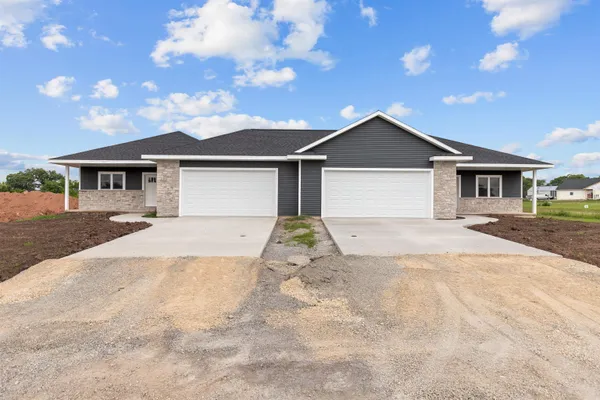 $720,000 | 3453 Veanna Boulevard, Oshkosh, WI 54904