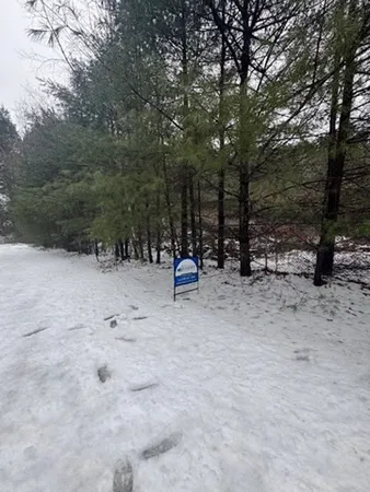 $29,900 | 0 Dug Hill Road, Holland, MA 01521