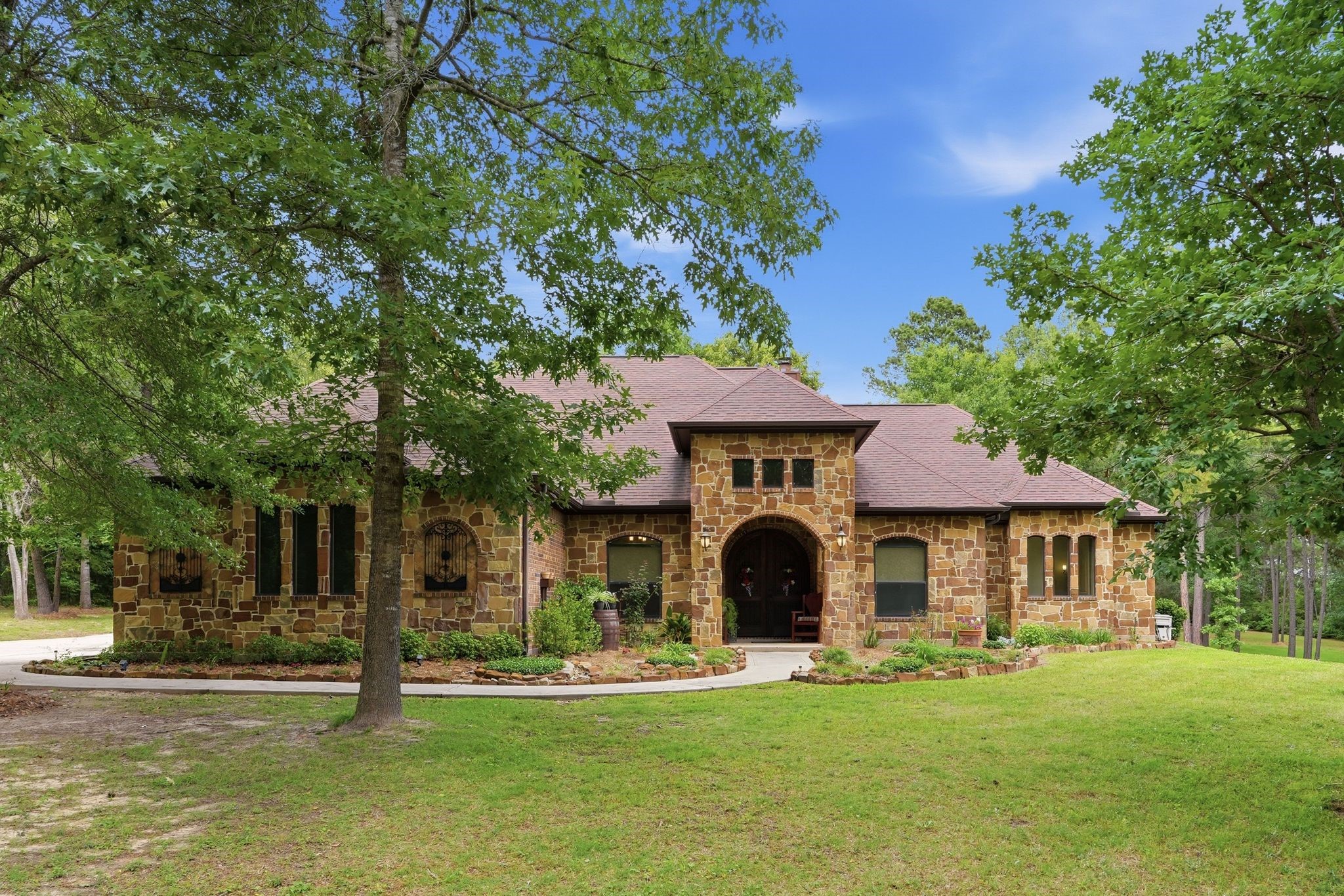 156 Dedication Trail Huntsville, TX 77340 - Photo 2 of 50