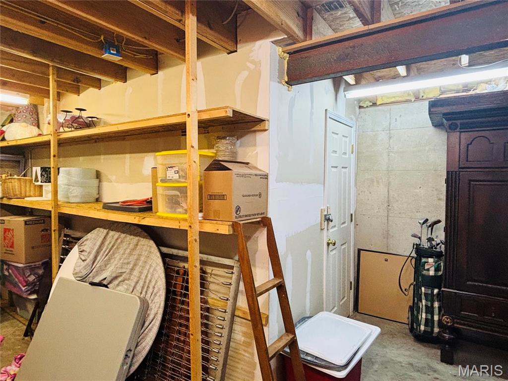 8070 Timber Trail Barnhart, MO 63012 - Photo 33 of 45