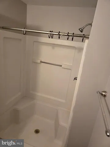 $1,100 | 5922 Annaberg Place, Unit 189, Burke, VA 22015