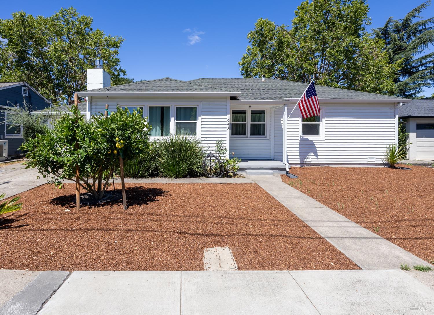 1943 Illinois Avenue Santa Rosa, CA 95401 - Photo 1 of 34