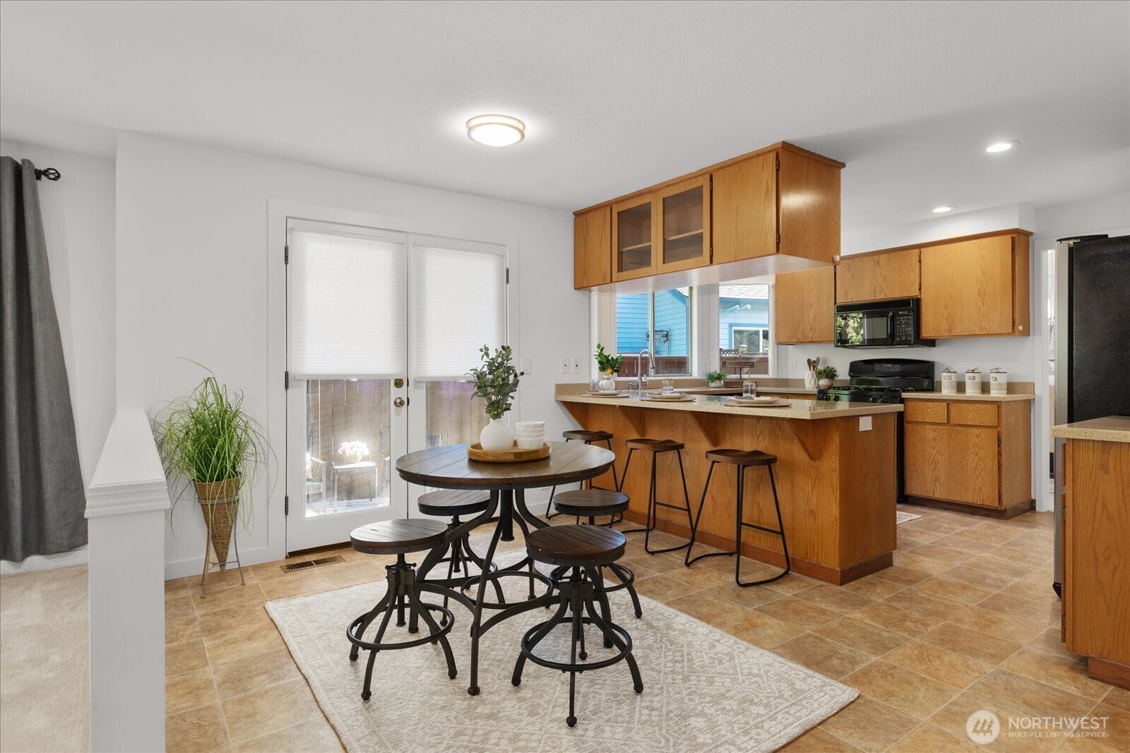 22311 6th Drive Southeast Bothell, WA 98021 - Photo 10 of 37