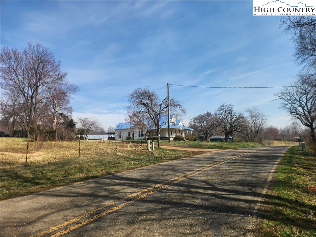 363 Center Church Road Hiddenite, NC 28636 - Photo 34 of 49