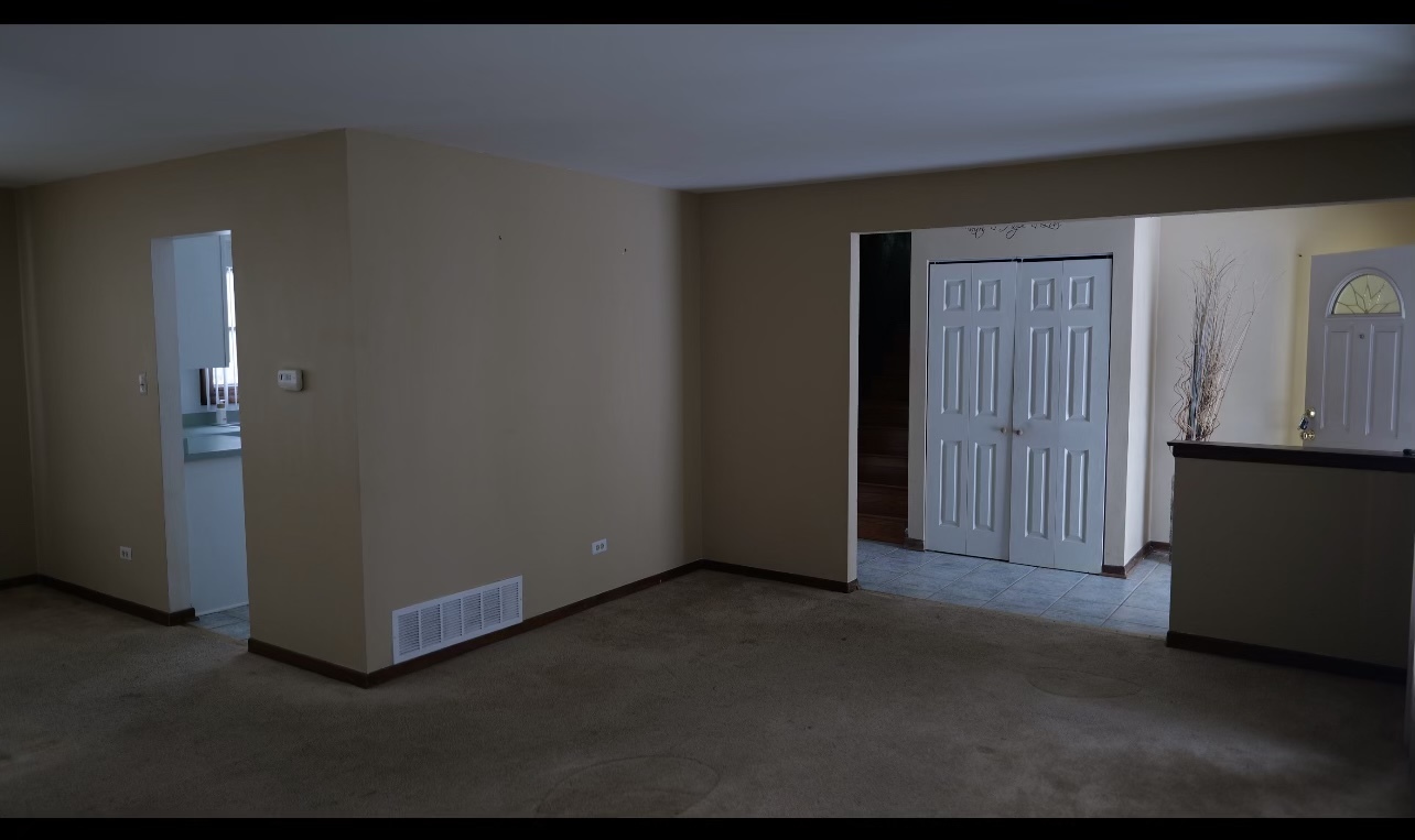 748 Old Meadow Road Matteson, IL 60443 - Photo 4 of 10 a view of an empty room
