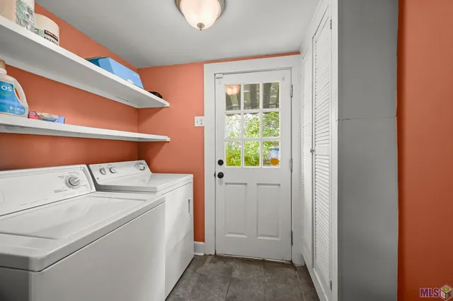 $2,300 | 1329 St Rose Avenue, Baton Rouge, LA 70808