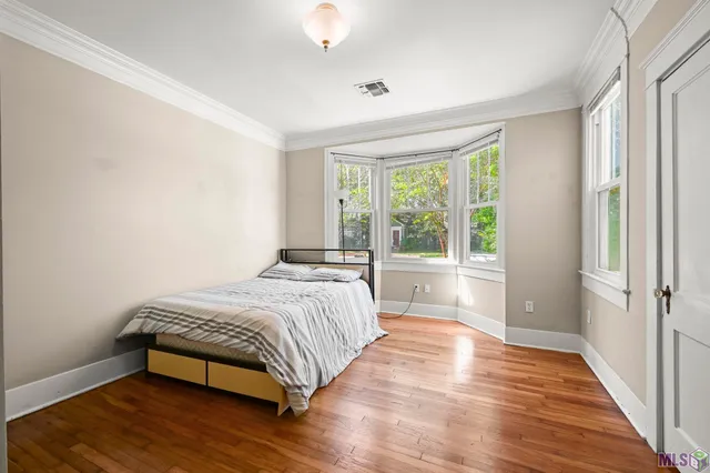 $2,300 | 1329 St Rose Avenue, Baton Rouge, LA 70808