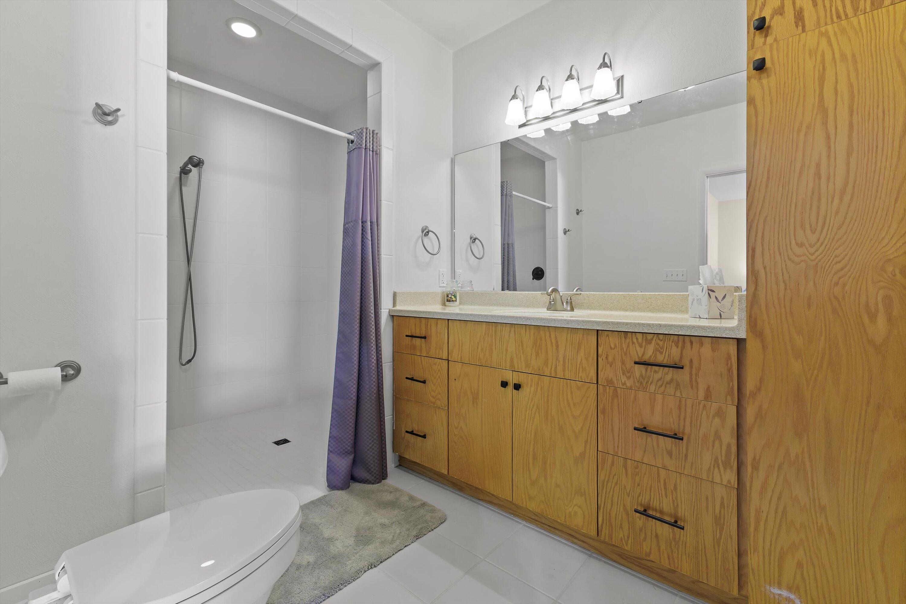 2492 Callaway Road Rocky Mount, VA 24151 - Photo 37 of 66 Full Bath