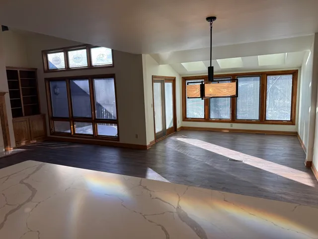 $475,000 | 175 Elm Grove Road, Unit D, Brookfield, WI 53005