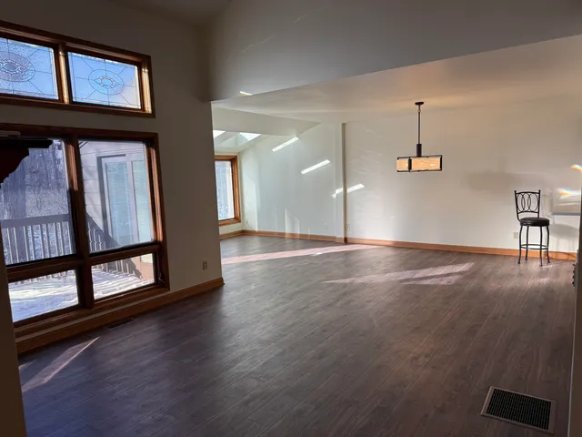 $475,000 | 175 Elm Grove Road, Unit D, Brookfield, WI 53005