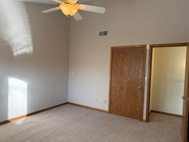 $475,000 | 175 Elm Grove Road, Unit D, Brookfield, WI 53005