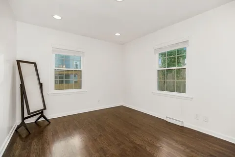 $400,000 | 7938 Norwood Street, Prairie Village, KS 66208