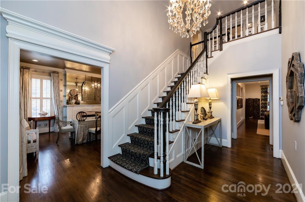 524 Meadowbrook Road Charlotte, NC 28211 - Photo 8 of 48 Gallery Image 8