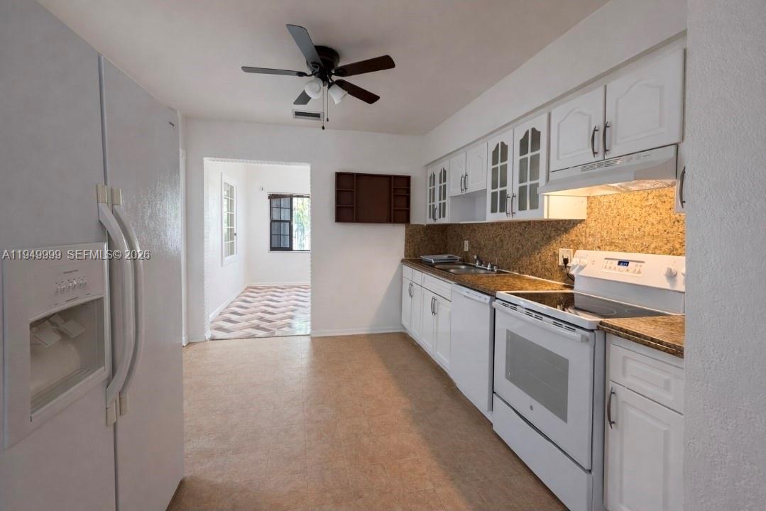 576 Northwest 147th Street Miami, FL 33168 - Photo 3 of 13